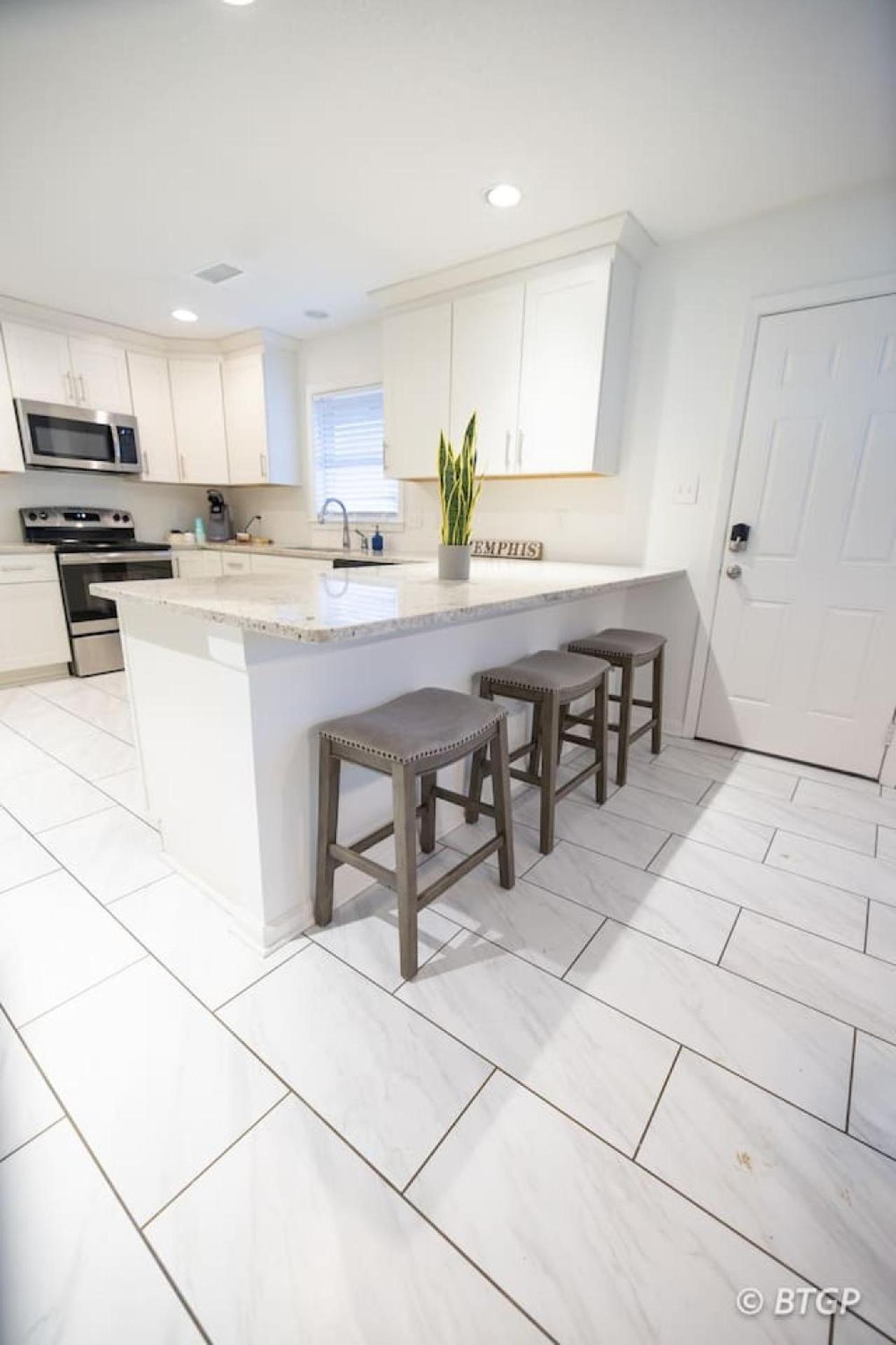 Holiday home Retro Retreat Walk To Graceland With Free Parking And Wifi Memphis